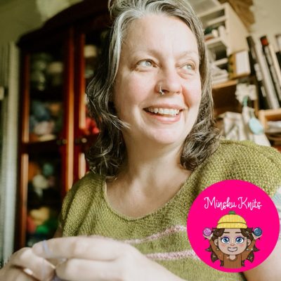 MInna Hele Neulesaattelija