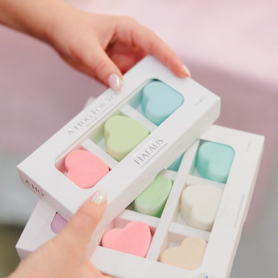 onnenpussi-3_rakkaus_halaus_lajitelma_suolasaippua_lahja_onnenpussi